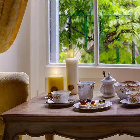 Episcopo Lipinsky Luxury Bed & Breakfast Rome