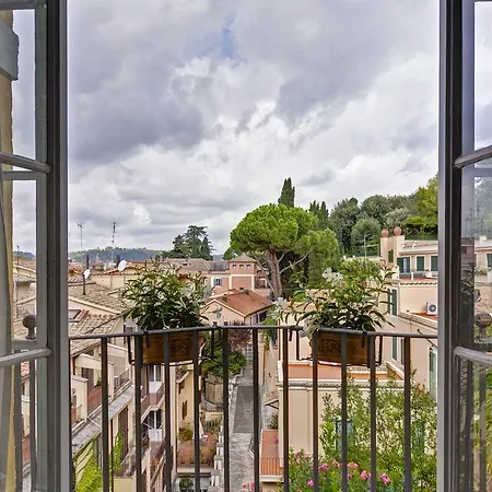 Episcopo Lipinsky Luxury Roma