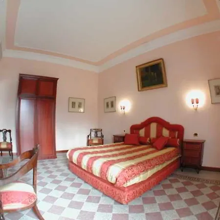 Episcopo Lipinsky Luxury