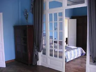 לינה וארוחת בוקר Episcopo Lipinsky Luxury