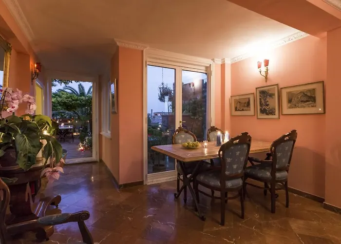 B&B Episcopo Lipinsky Luxury 4*